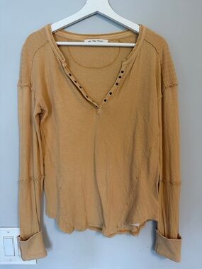 We The Free Raw-Edge Long Sleeve Henley in Camel